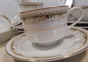 Signature Collection Select Fine China