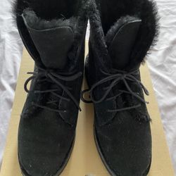 UGG: Woman’s Boots