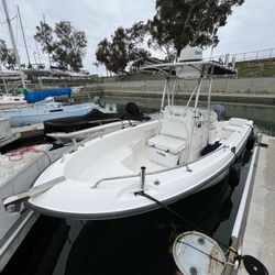 2003 Boston Whaler Outrage With 2012 225 Yamaha 