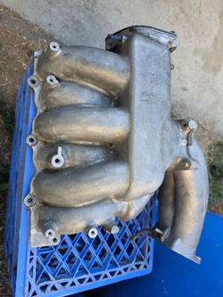Nissan maxima intake manifold