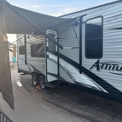 2017 Eclipse Attitude Toy Hauler - 1/2 Ton Towable