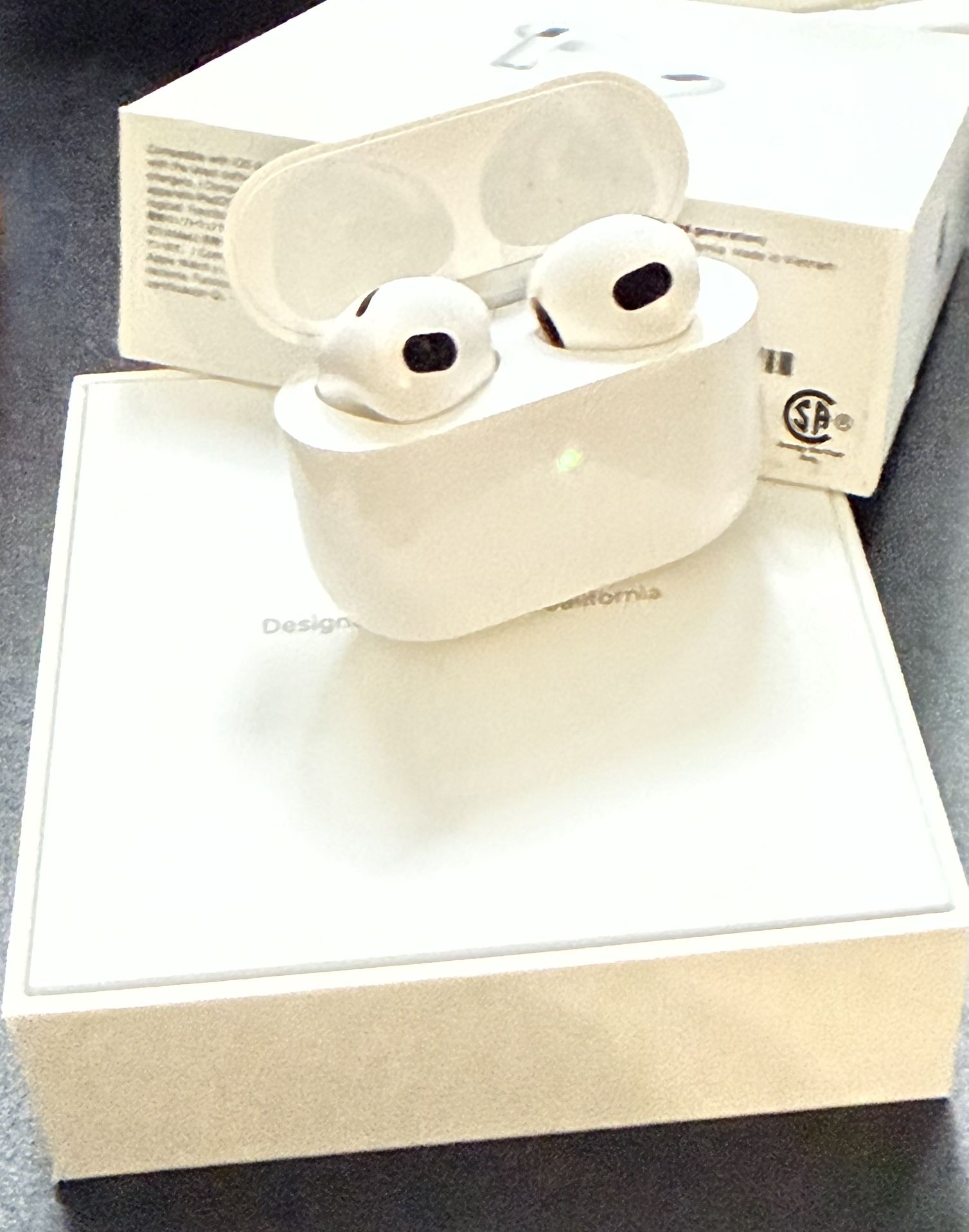AirPods (3rd Generation)