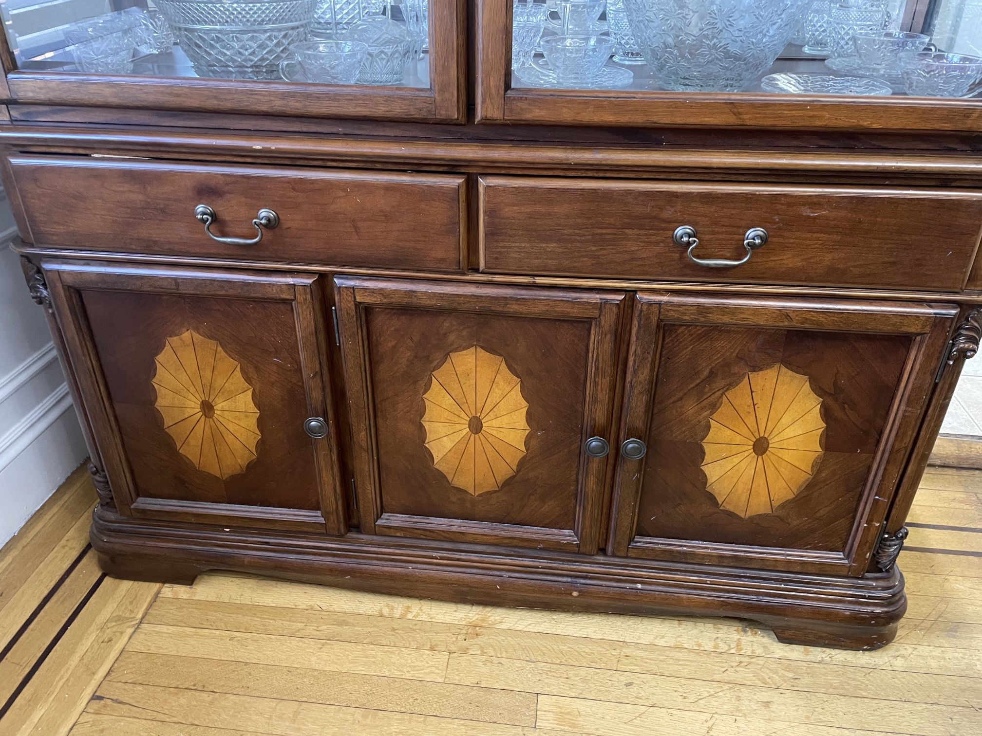 China  Cabinet  Best Offer