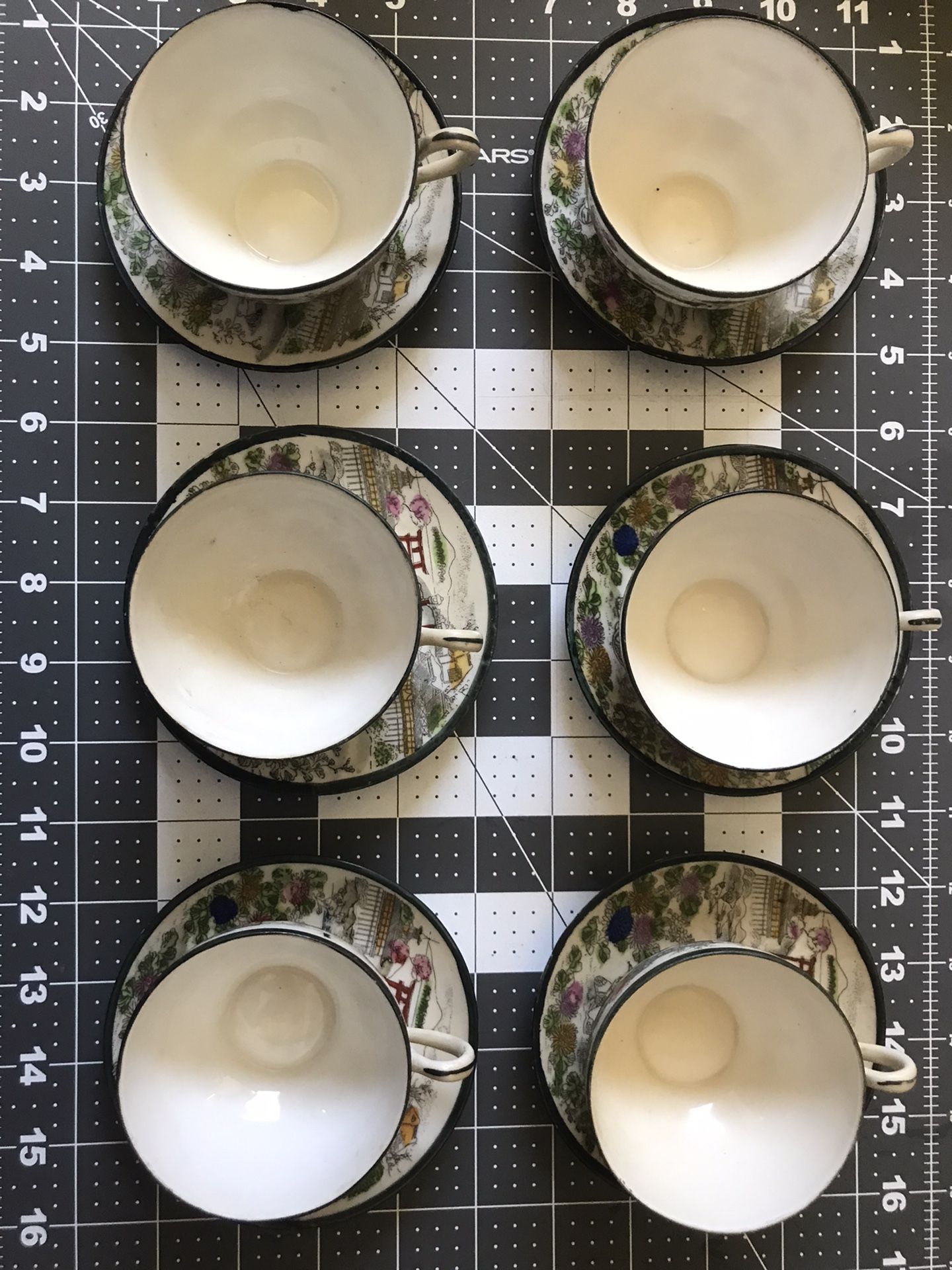 6 sets of good condition tea cup and saucers 1950s Japan vintage Geisha Pagoda