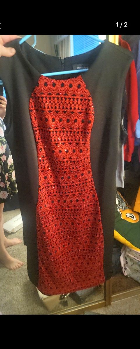 Black With Red Panel Semi-formal Dress