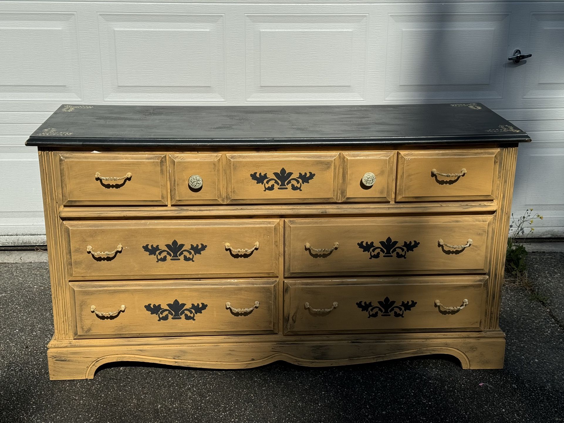 Yellow Dresser