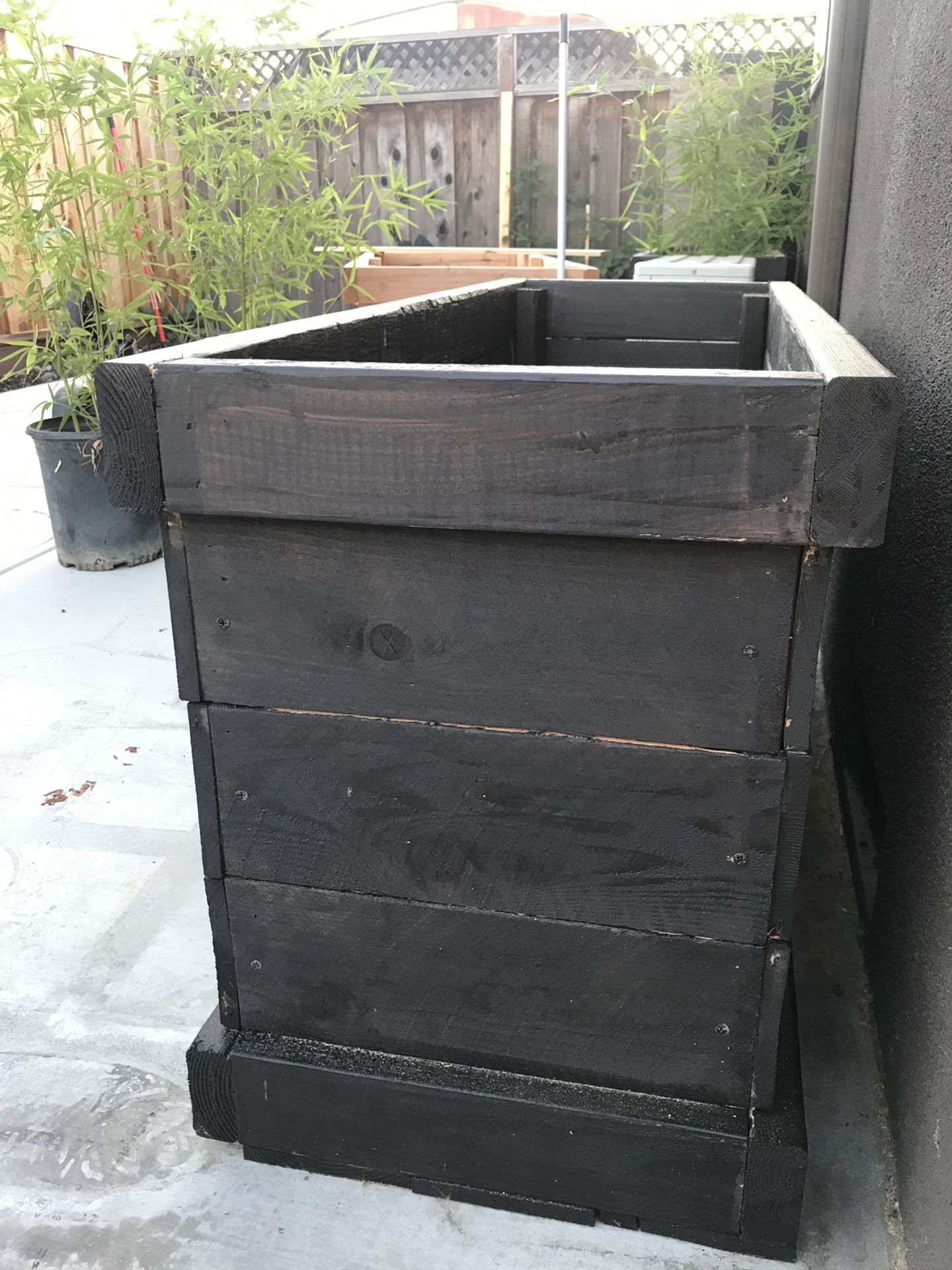 Planter Box Brand New Large. Water protection coated.