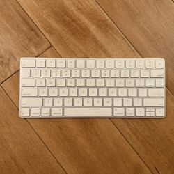 Apple Keyboard - white 