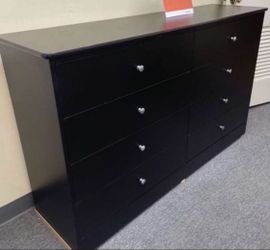 Eight Drawers Dresser