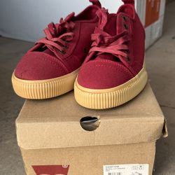 Brand New Mural Lo Canvas Levi’s Red Shoes Unisex Size 4.5