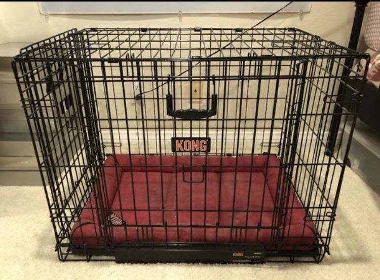 Kong Animal Crate Cage with Bed, retail 285$ 31L x 21W x 24H