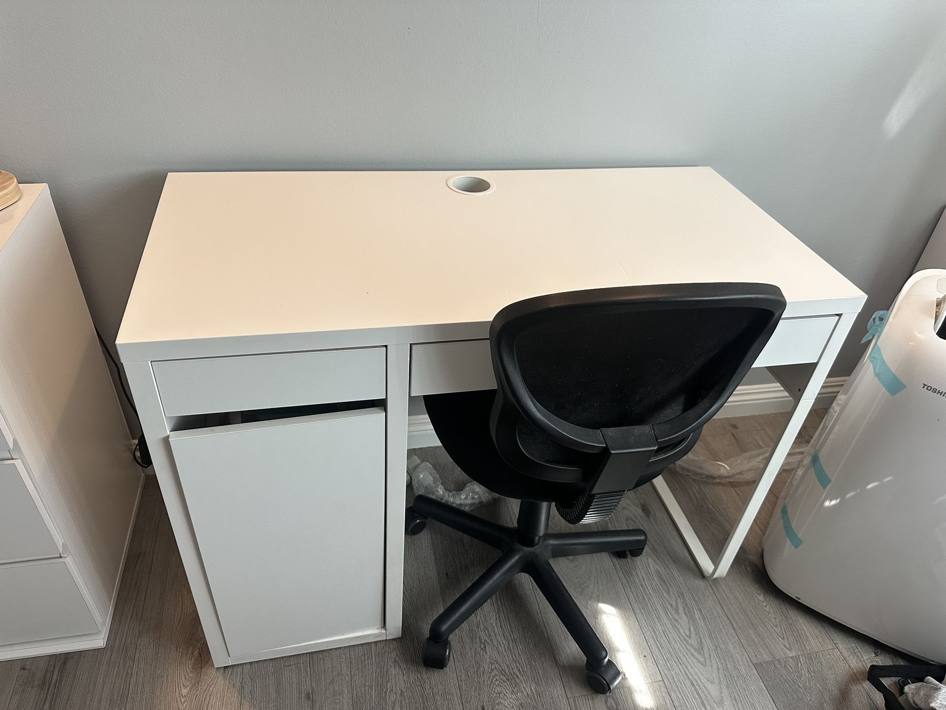 Desk And Chair