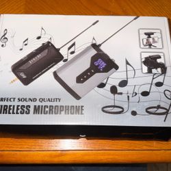 Wireless System with Dual Headset Microphones/Lavalier Lapel Mics and Bodypack Transmitters and One Mini Rechargeable Receiver 1/4" Output, for 