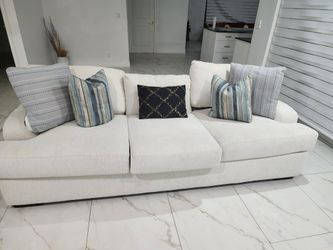 City Furniture Kevin Charles Alpha White