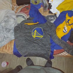 BRAND NEW GOLDEN STATE WARRIOR HOODIE