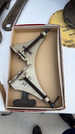 Craftsman Corner Clap