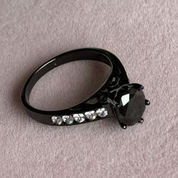 - Black Rhodium 💍 925 Sterling Silver Ring Size 8