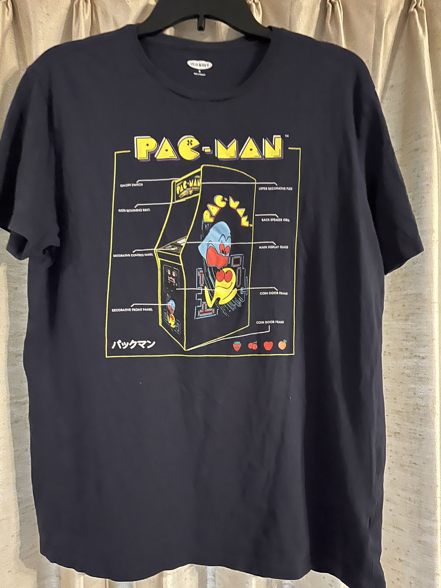 Pac-Man Tshirt Medium