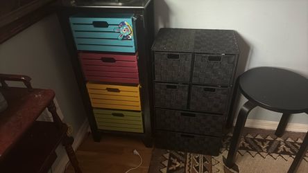 Dressers with free stool