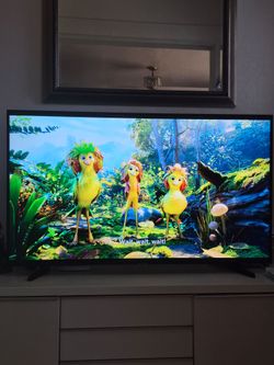 Great Condition  Samsung tv 65"