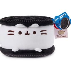 The Pusheen Oreo TARGET EXCLUSIVE 