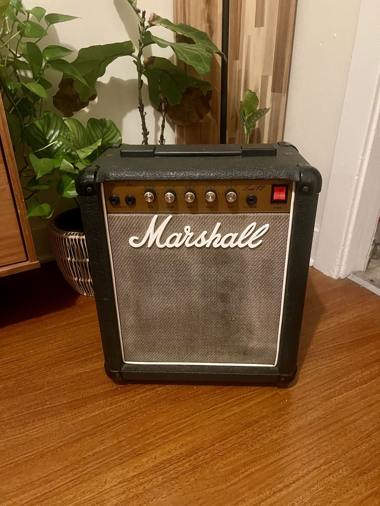 Marshall Lead 12