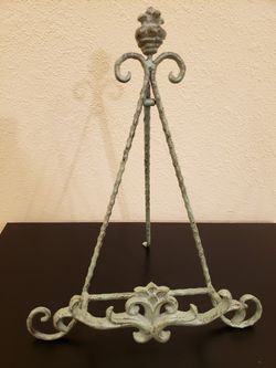 Decorative Metal Picture or Plate Stand