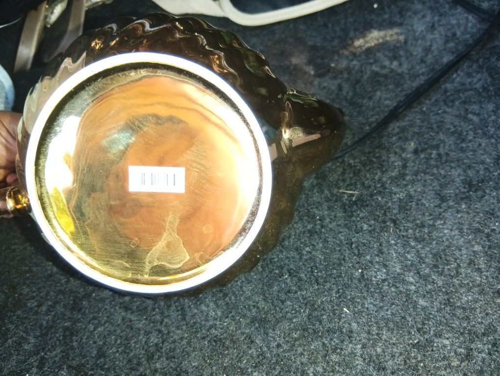 Gold Tea pot