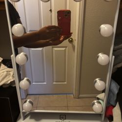 Vanity Mirror 
