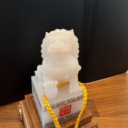 6’’ Chinese Jade Lion Statue (Foo Dog)