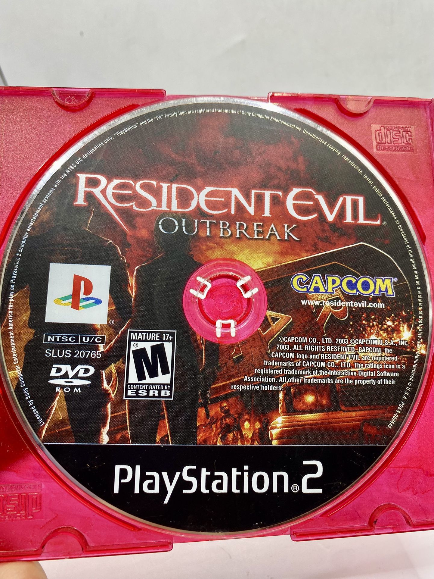 Resident Evil: Outbreak (Sony PlayStation 2, 2004) PS2 Black Label Disc Only