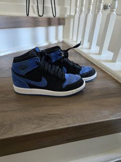 Boys Nike Air Jordan 1 Retro High Size 1  