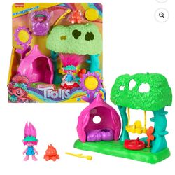 Imaginext DreamWorks Trolls Flower Fun Campsite Playset with Poppy Figure & 4 Play Pieces