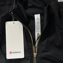 Black Lululemon With Gold Zipper