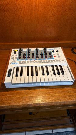 Akai Timbre Wolf Synth