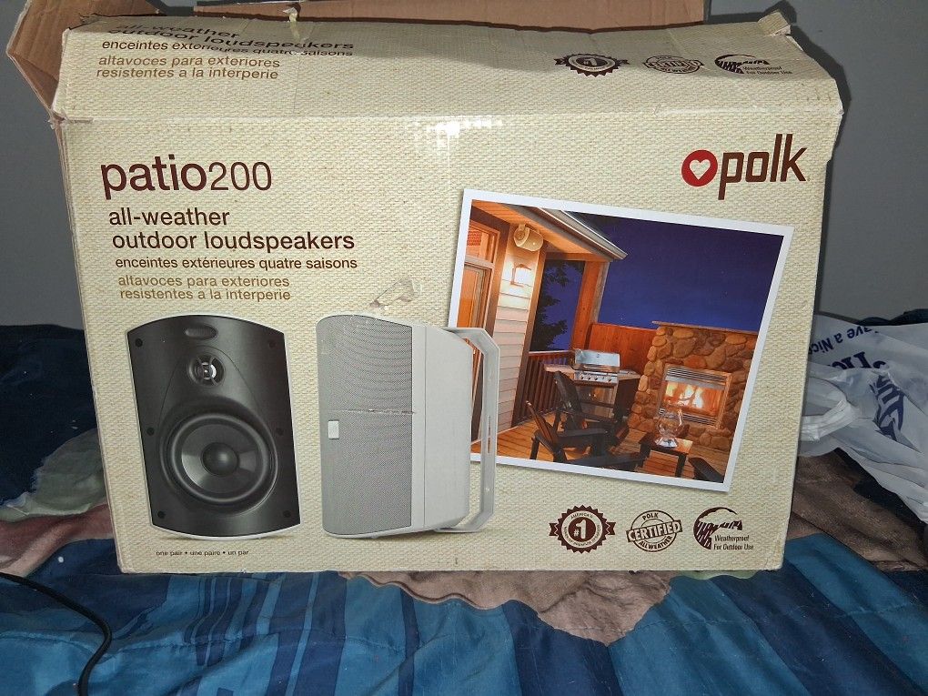 Polk Audio Atrium6
All-weather indoor/outdoor speakers (White