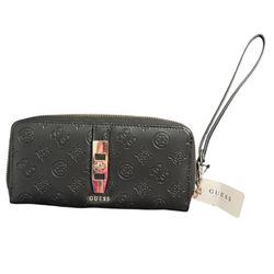 NWT Guess Women’s Wallet 