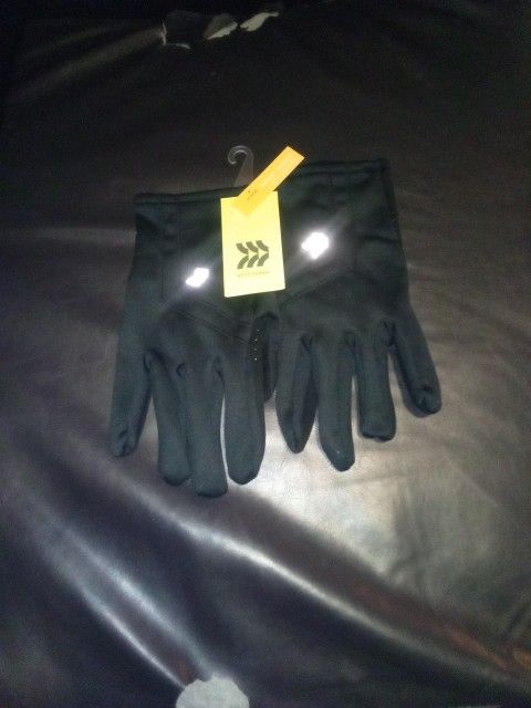 All In Motion Black Gloves (Touchscreen Compatible)