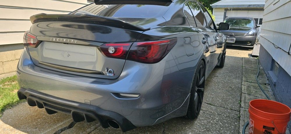 Infiniti Q50 rear Diffuser