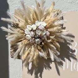 Boho pampas arrangement