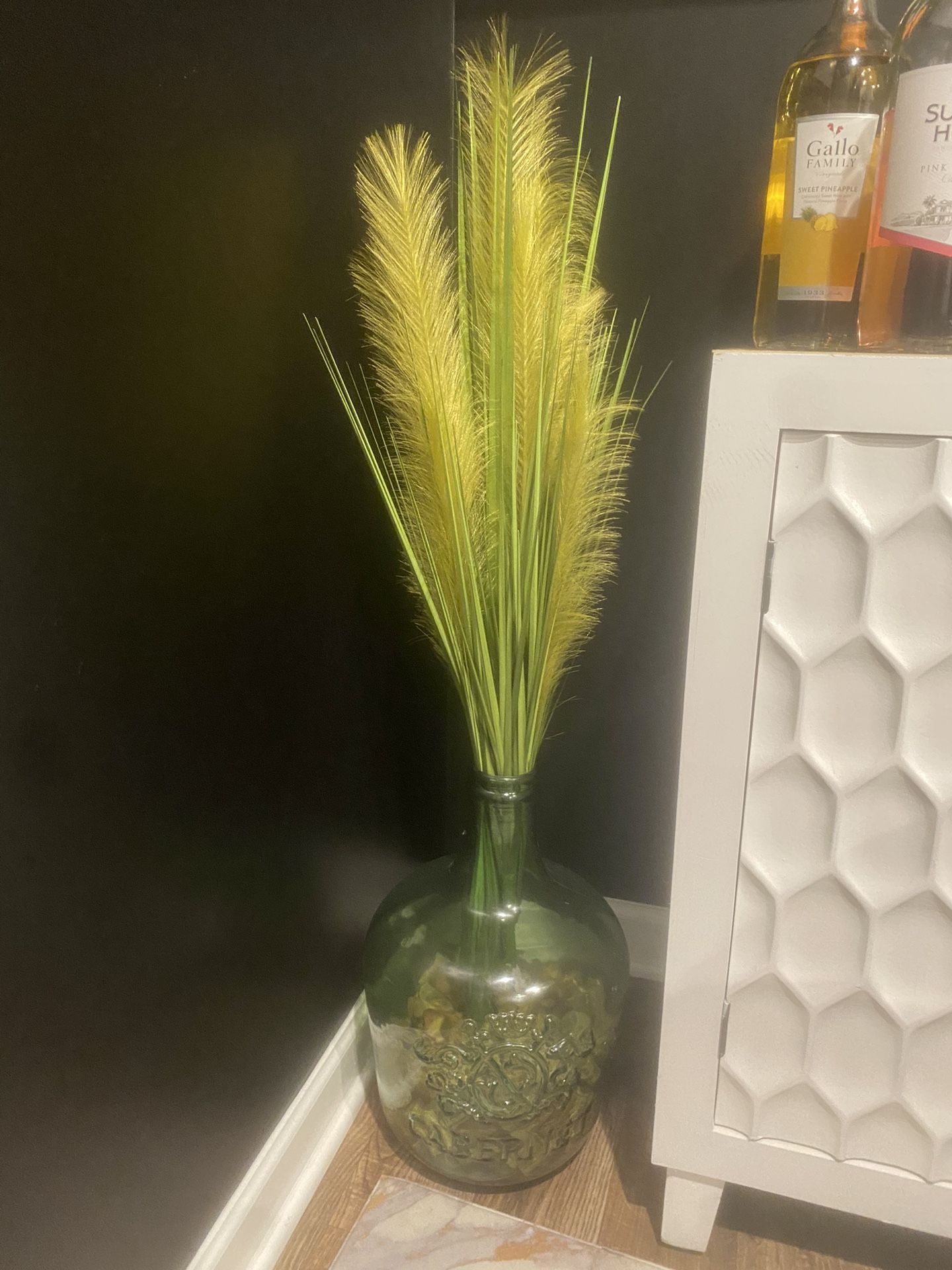 Big Glass Cabernet Vase