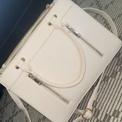 Cream Purse 