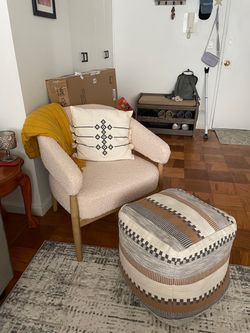Ballard Designs Elina Barrel Accent Chair - Like New