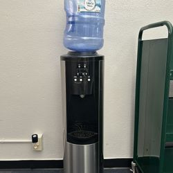 Water Dispenser