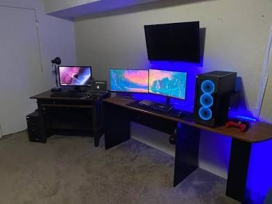RTX 3070 Gaming PC + Triple Monitor Setup