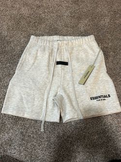 Essentials Fear of God , Light oatmeal , Shorts Size L