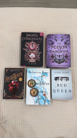 Booktok Romantasy Book Lot of 5