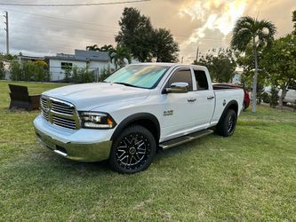 Ram 1500 Crew Cab Pickup Truck