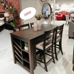 Counter Height Dining Table And 4 Bar stools Dining Set