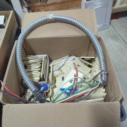 Miscellaneous electrical Items